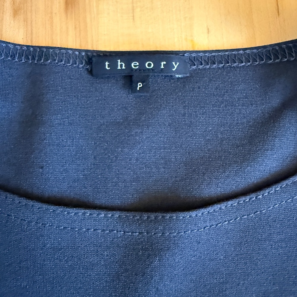 Theory Stretchy Scoop Neck Sheath Dress Gray Wardrobe Basic *EUC* 🇺🇸 Made in USA - Picture 6 of 12